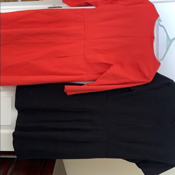 Dresses - Picture 3 of 3